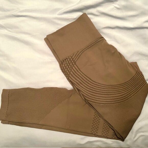 Doletics Define Body Leggings - Gray, Medium - NEW with tags - Picture 2 of 2